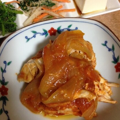 はぁぽじさ～ん！
これめっちゃ美味しかったぁ！炊飯器にお任せなのにケチャップとコンソメだけなのに、やわらか～くて激ウマでした！ご馳走様でした☆